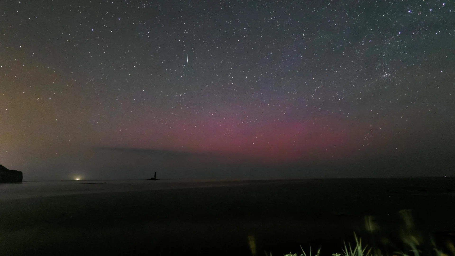 Scientists discover towering red auroras reaching deep into space above Japan